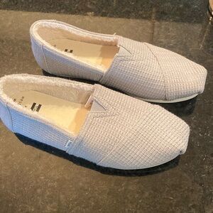 Toms Gray Woven Flats